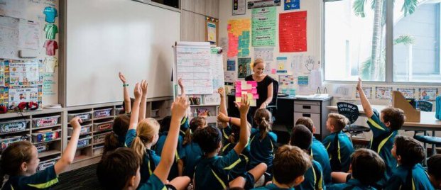 AIS Wins International School Of The Year Honeykids Asia Education Awards Winner - Australian International School (AIS)