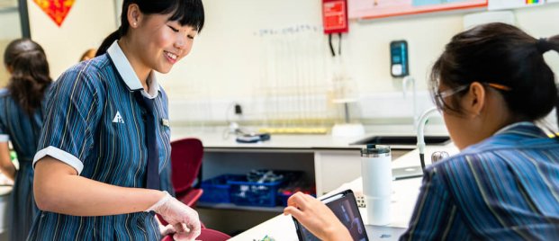 AIS Use Technology in the Classroom - Australian International School (AIS)
