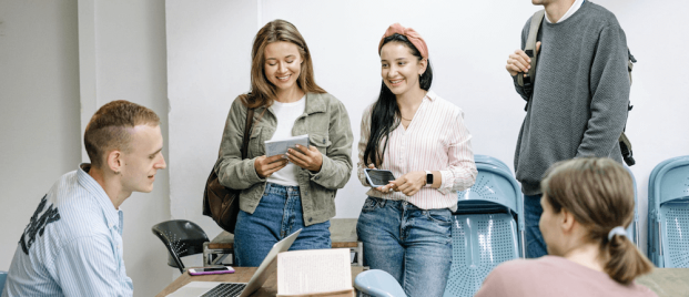 IGCSE Guide - Australian International School (AIS)