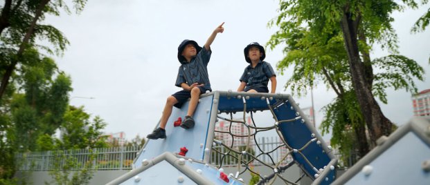 Making a Smooth Transition to a New School - Australian International School Singapore (AIS)